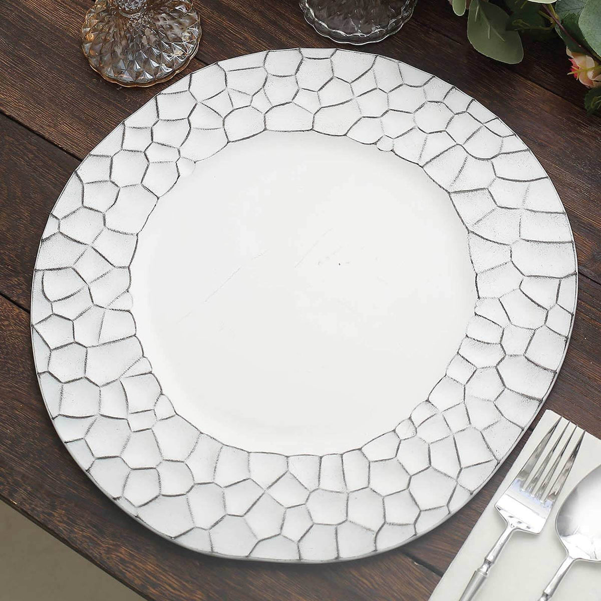 6-Pack Round Charger Plates 13" in White with Hammered Rim, Matte Finish Modern Dinner Charger Tableware