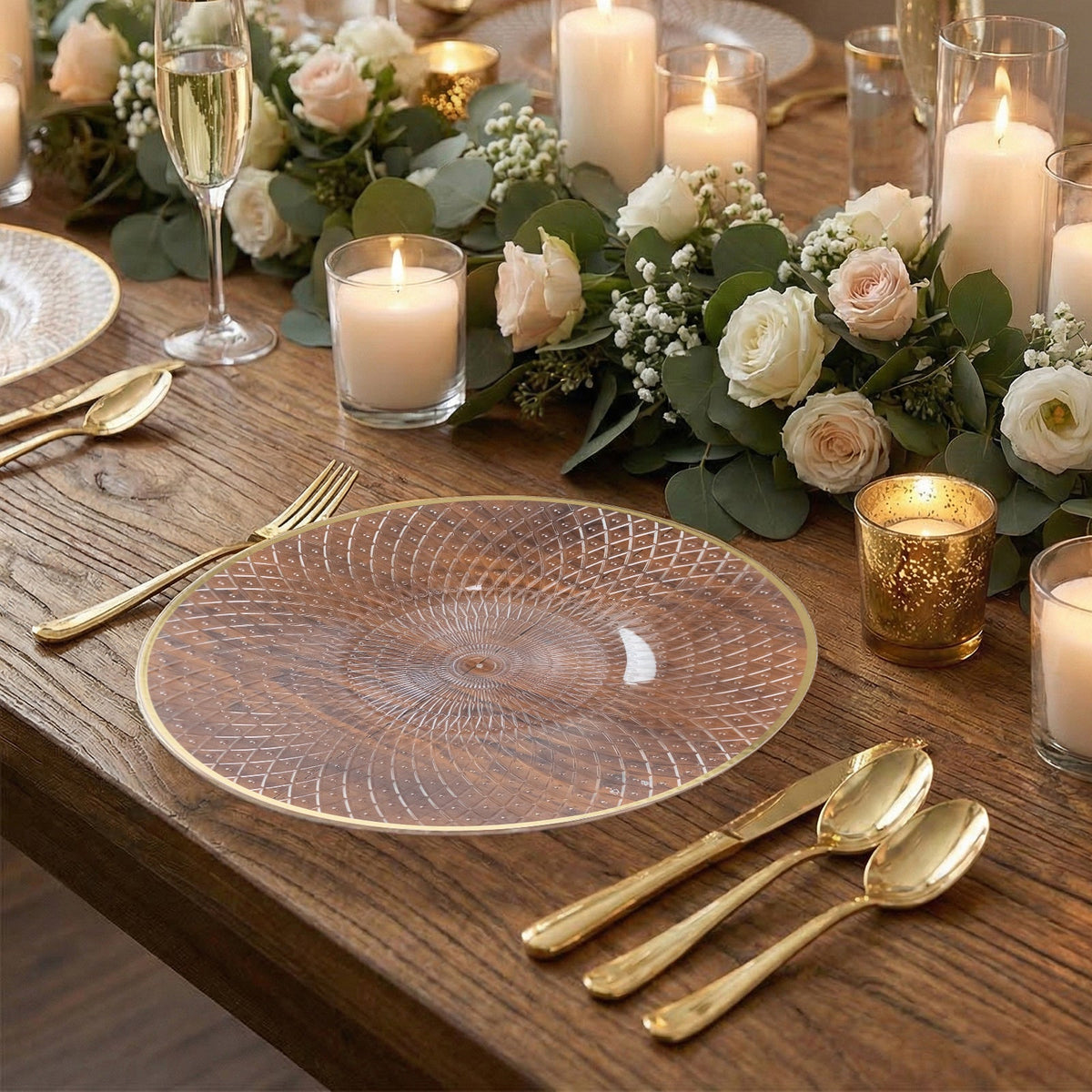 20-Pack Round Clear Plastic Dinner Plates – 10" Radial Diamond-Cut Pattern Gold Rim Party Plates, Durable Disposable Tableware