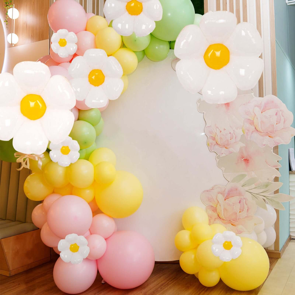 Set of 10 White Daisy Flower-Shaped Mylar Foil Balloons, Assorted Floral Balloon Party Decorations with Balloon Dots - 10", 19", 27"